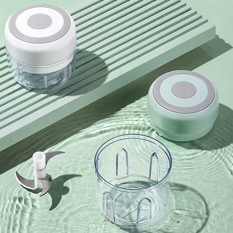 Robot de bucătărie și blender portabil alimentat prin USB cu lame din oțel inoxidabil