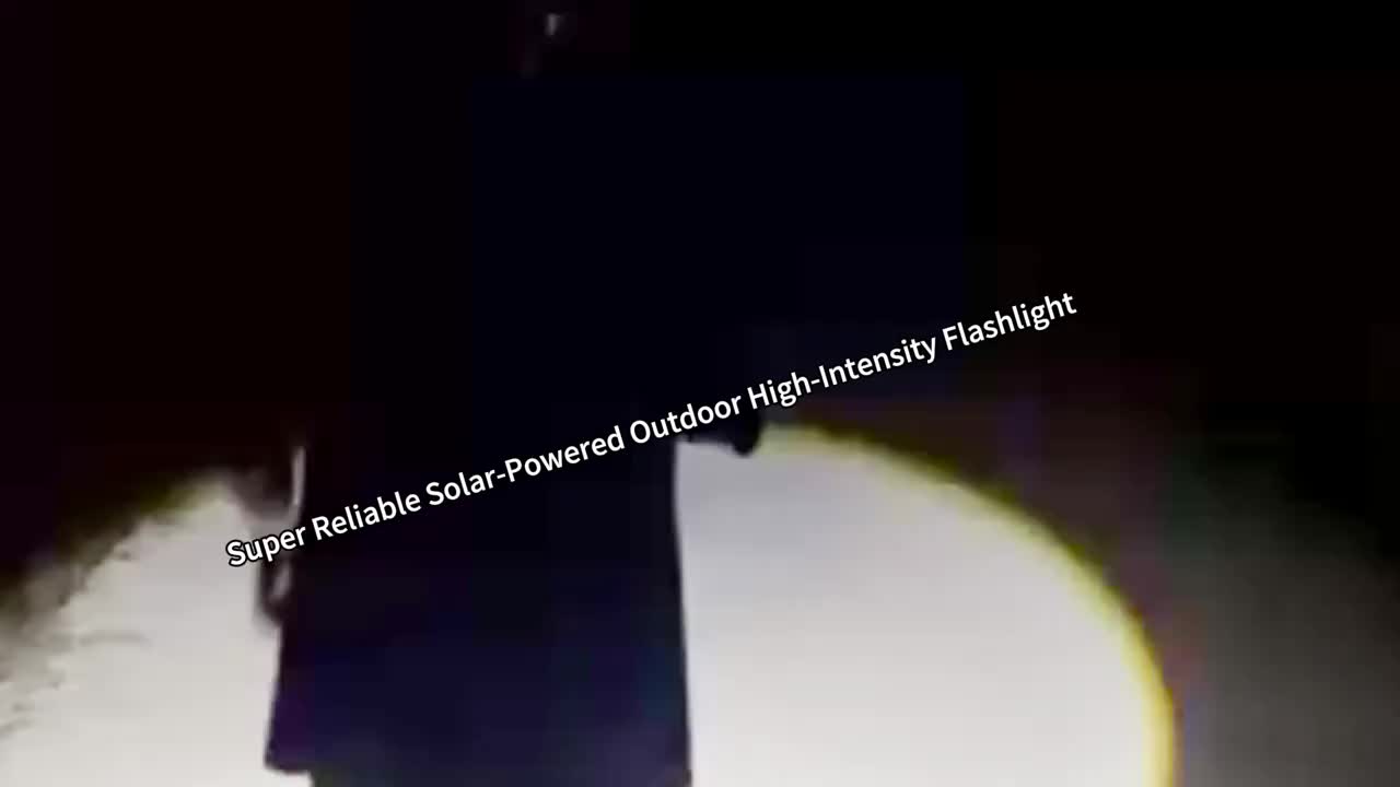 Lanternă solară LED multifuncțională